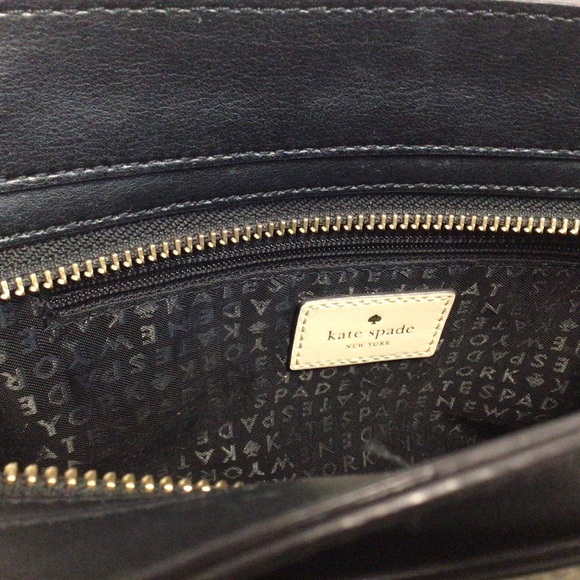 👛🥂 HOST PICK 👛🥂KATE SPADE LEATHER CREAM AND BLACK CROSSBODY BAG EUC - Picture 14 of 14
